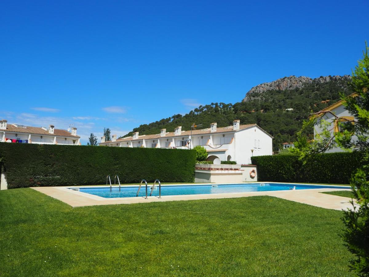 Вилла Casa En L'Estartit, Piscina, Jardin Comunitario Экстерьер фото